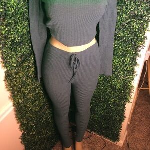 Cute women’s 2 piece pant set